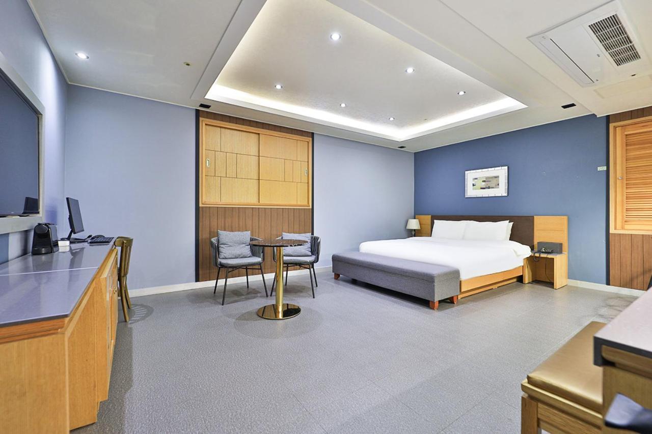 Seomyeon Ib Hotel Пусан Экстерьер фото